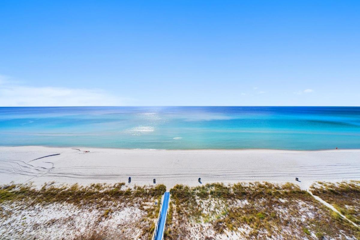 Ocean Reef 909 *