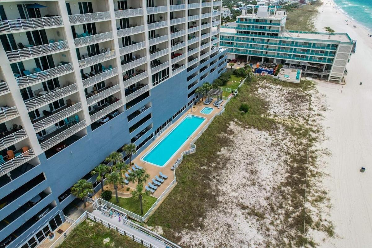Ocean Reef 909